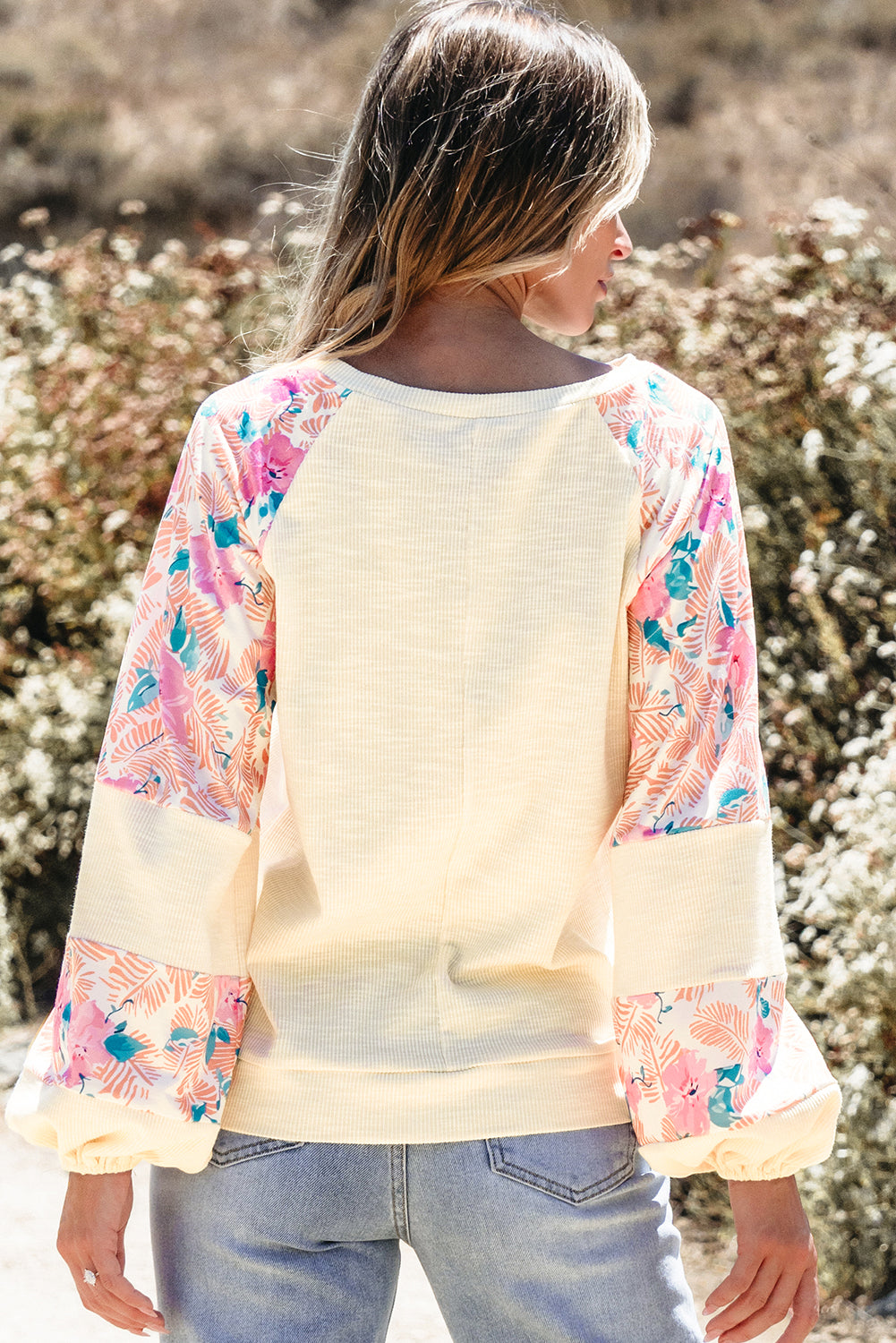 Textured Floral Balloon Sleeve Blouse