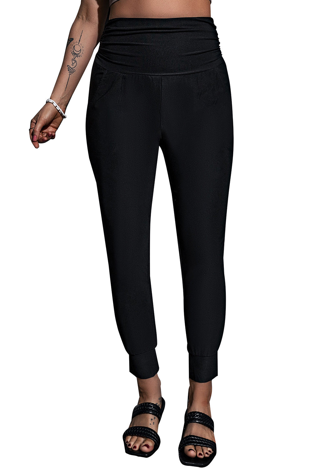 High Waist Black Pleated Pocket Leggings